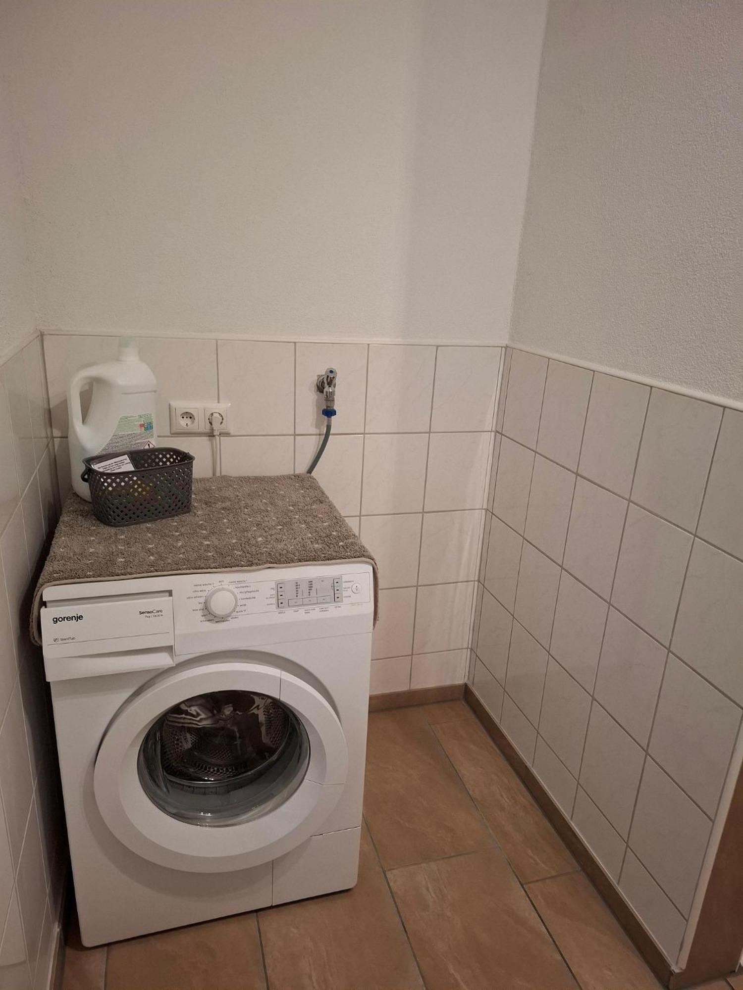 Ferienwohnung Am Blumenberg บัดแมร์เกนท์ไฮม์ ภายนอก รูปภาพ