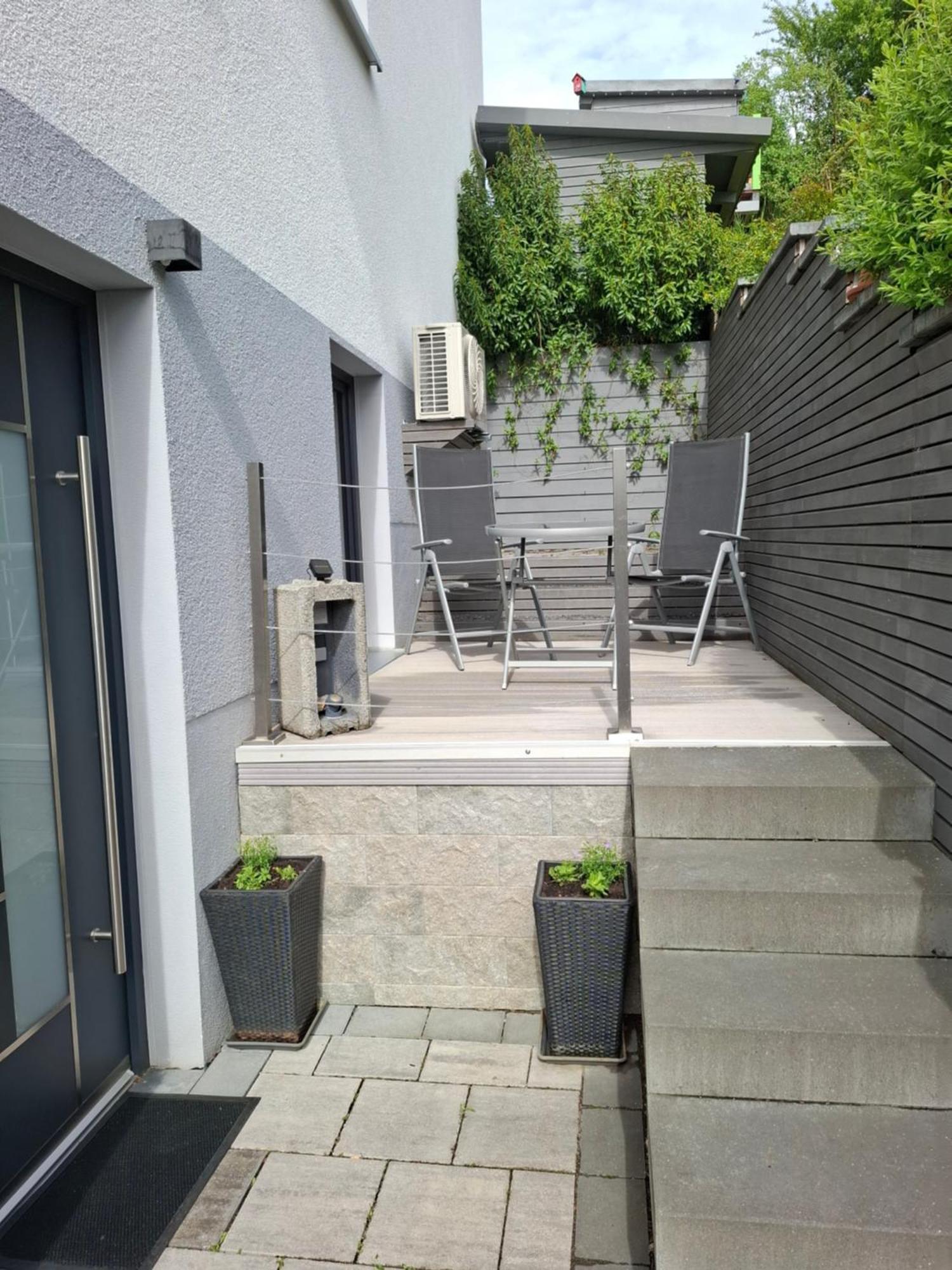 Ferienwohnung Am Blumenberg บัดแมร์เกนท์ไฮม์ ภายนอก รูปภาพ